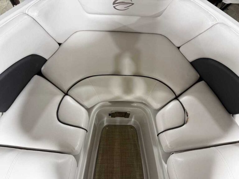 2014 Crownline 255 SS - BLOWOUT!!! US-KIS80982I314 [photo 13]